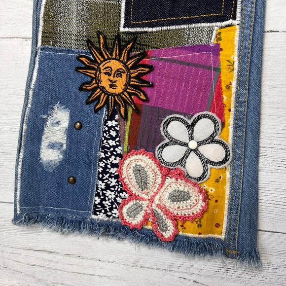 Urban Outfitters BDG Jeans Womens Size 24 Patchwork Flare Indigo Raw Hem Funky - Picture 5 of 16